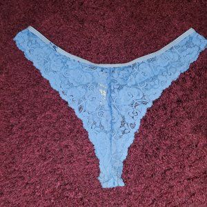 LEI Lace Thongs XL/8